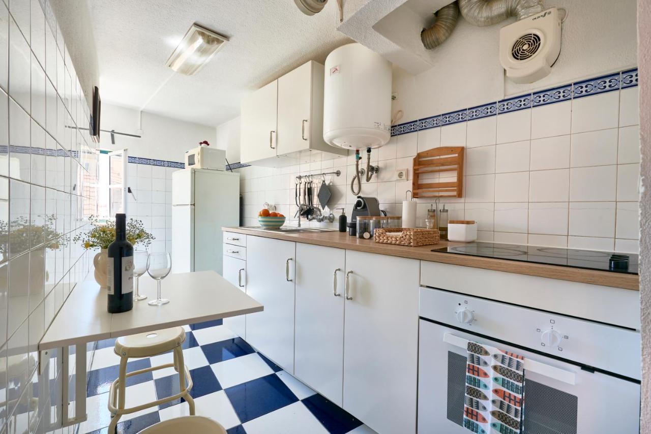 Light Filled Near Chiado, By Timecooler Apartamento *