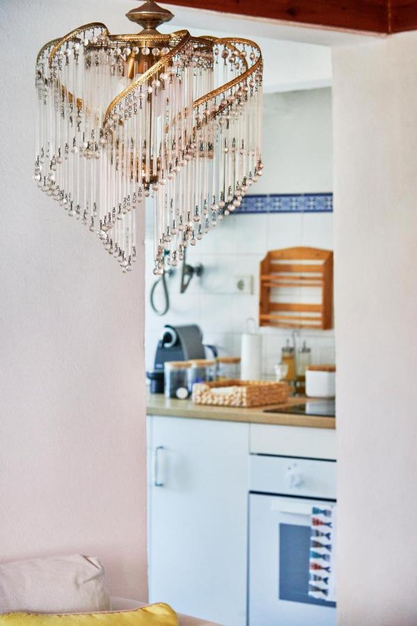 Appartement Light Filled Near Chiado, By Timecooler Lisboa